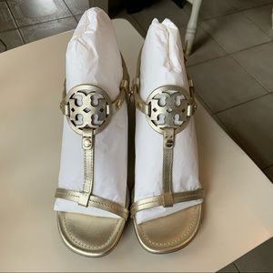 Women’s Tory Burch wedge sandal size 7